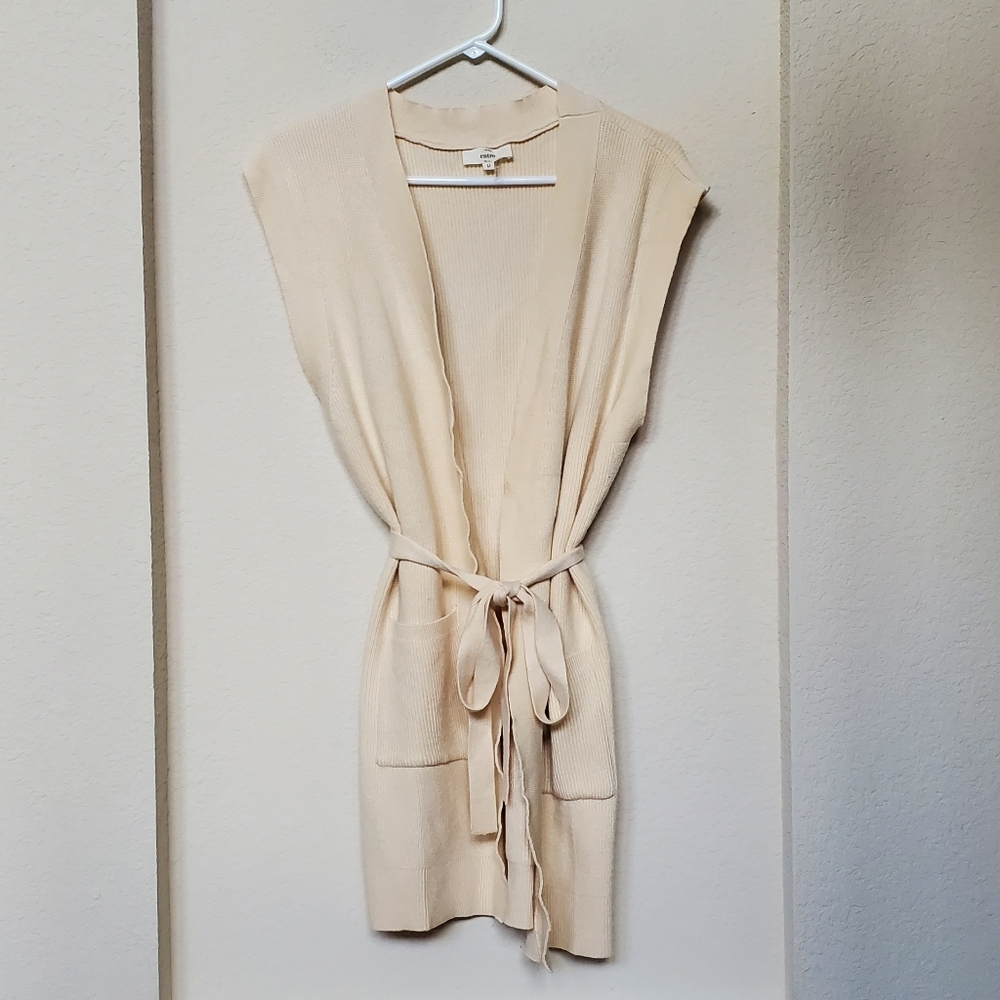 Entro Belted Sleeveless Pocketed Cardigan Sweater.  Size Medium